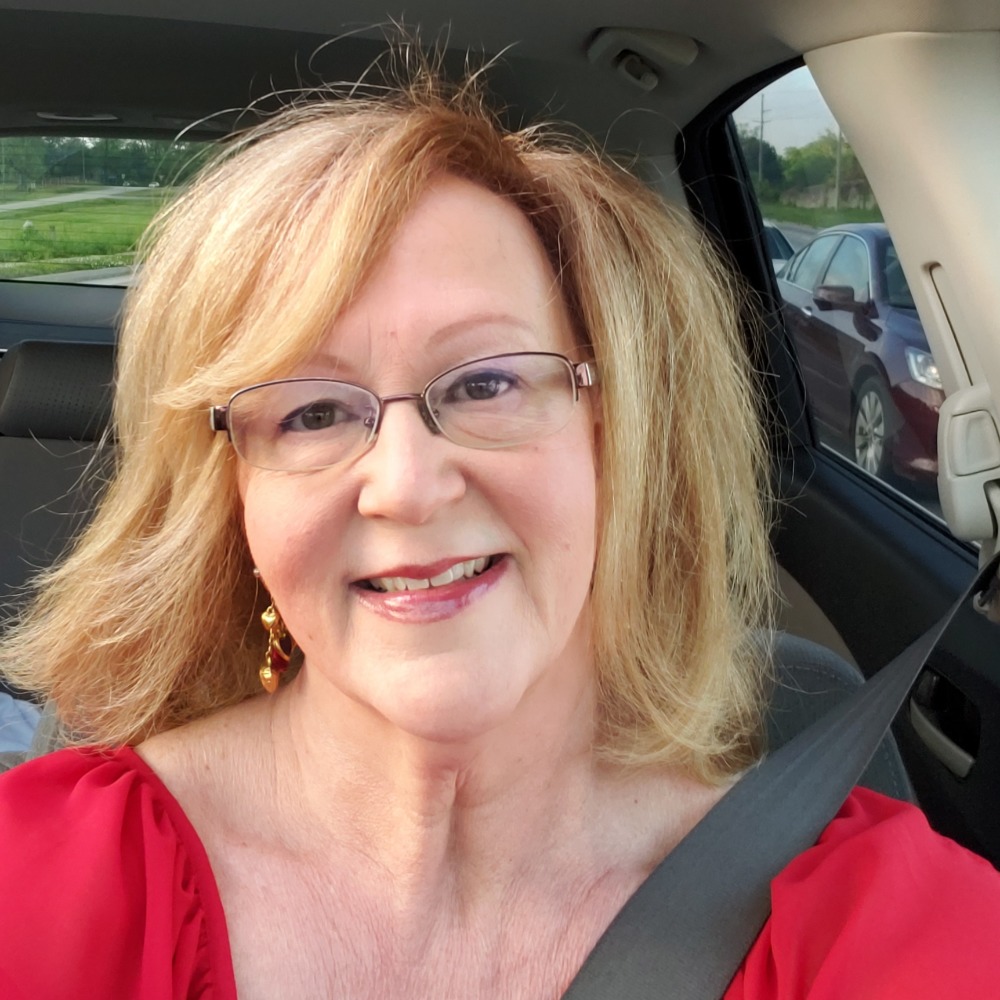 Meet your Posher, Marsha